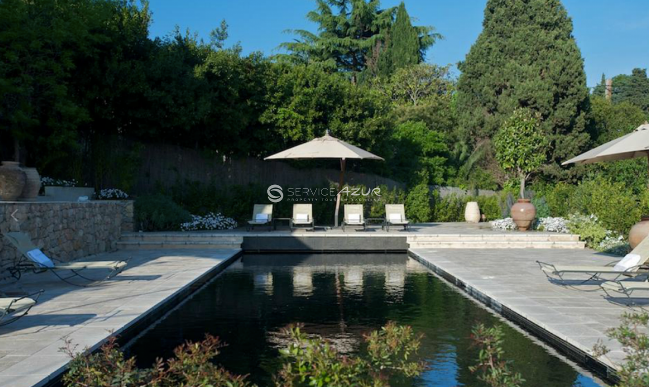 Villa à Antibes, France, 600 m² - image 4