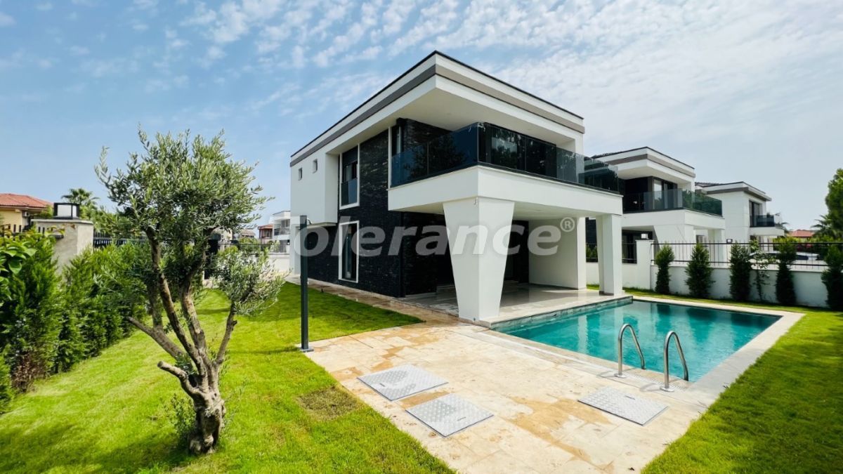 Villa in Kamyuwa, Türkei, 147 m² - Foto 1