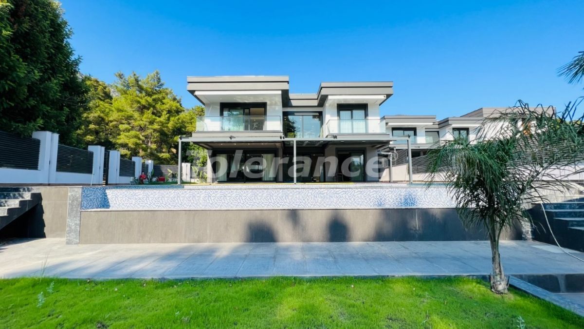 Villa en Kemer, Turquia, 221 m² - imagen 2