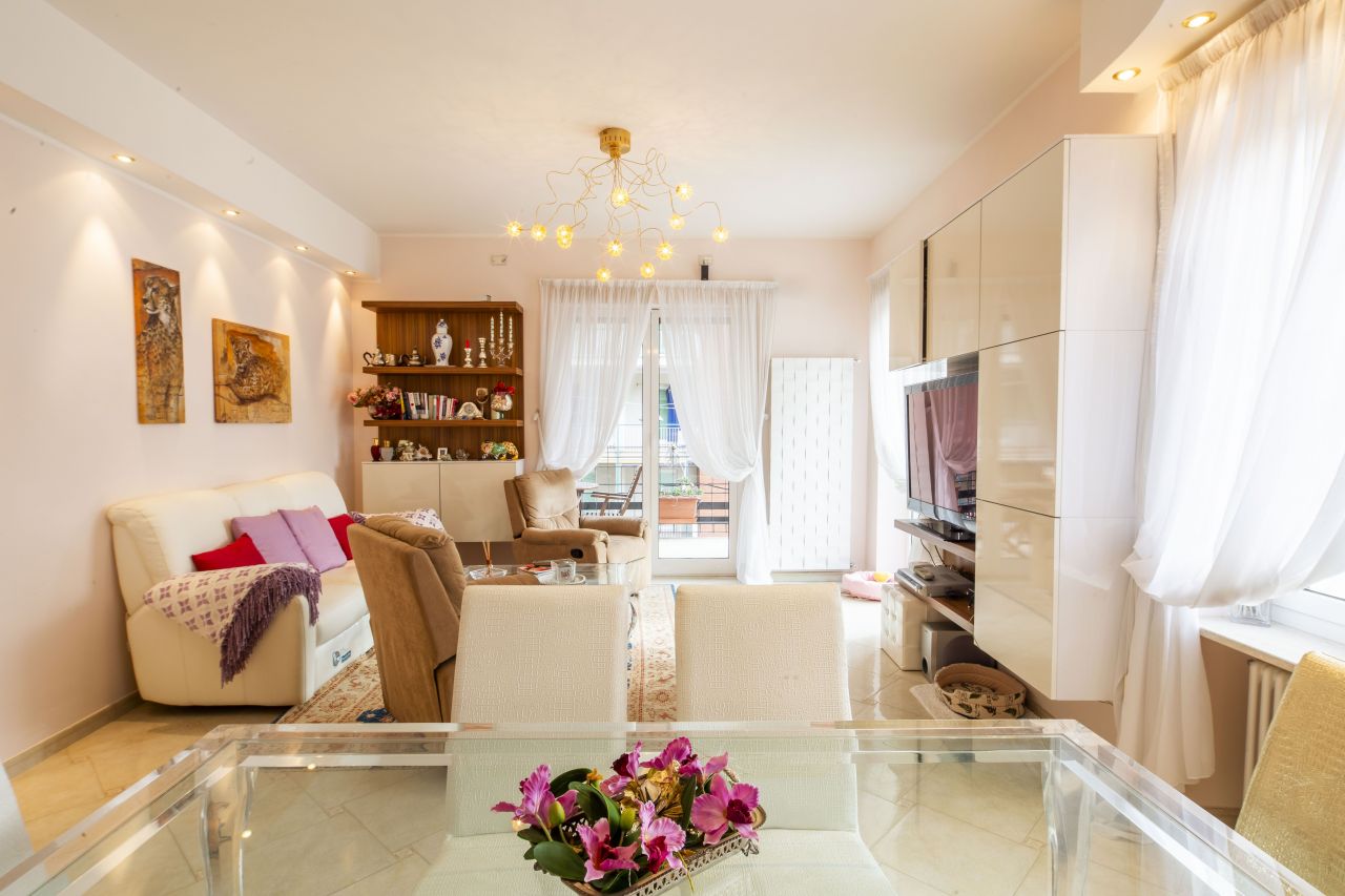 Flat in Alassio, Italy, 111 m² - picture 5