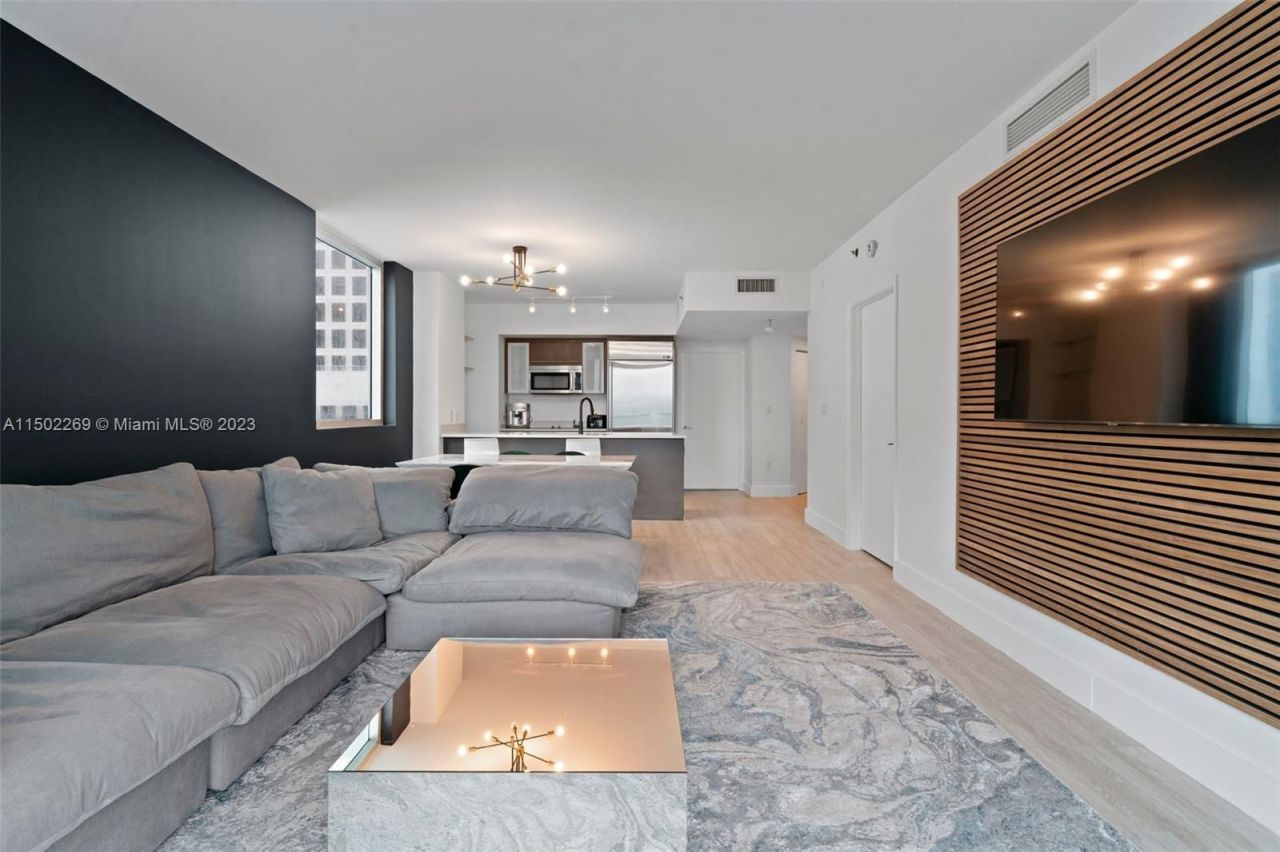 Flat in Miami, USA, 110 m² - picture 3