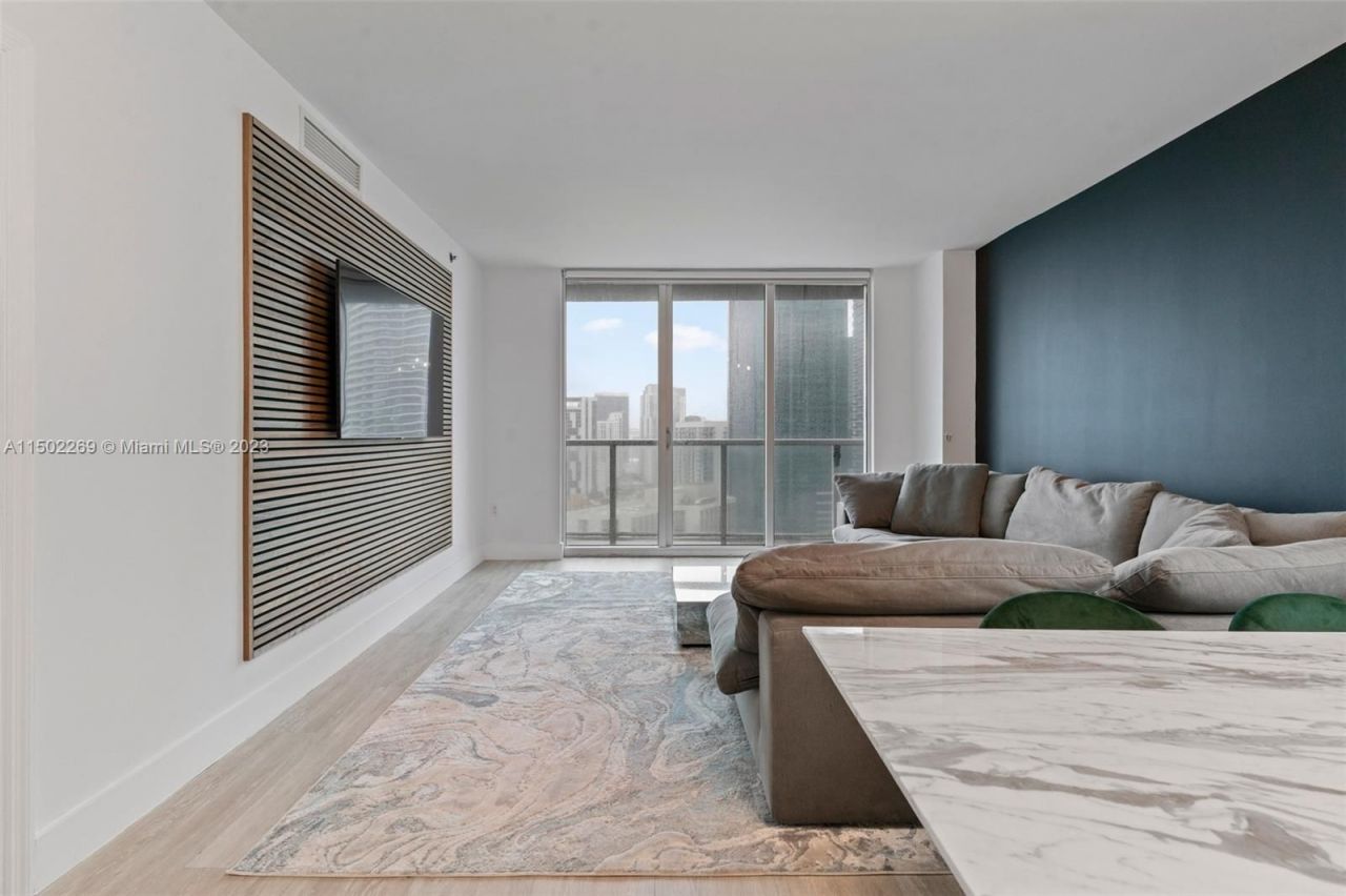 Appartement à Miami, États-Unis, 110 m² - image 1