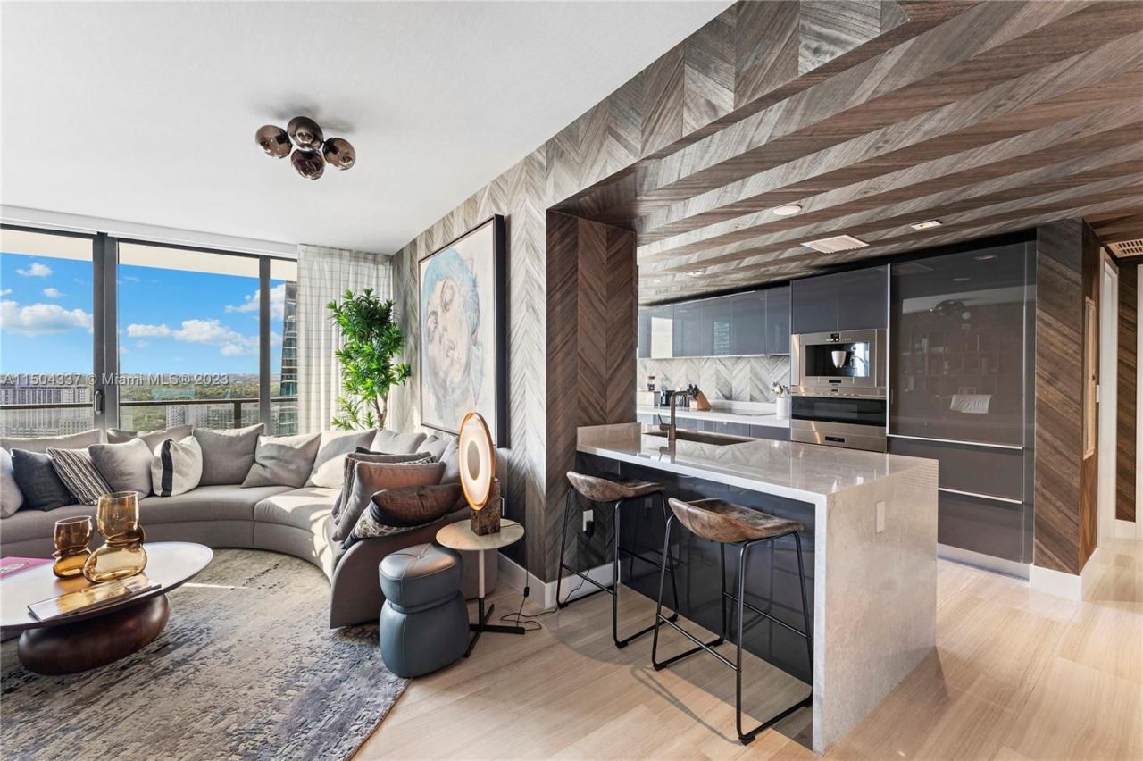 Piso en Miami, Estados Unidos, 110 m² - imagen 4