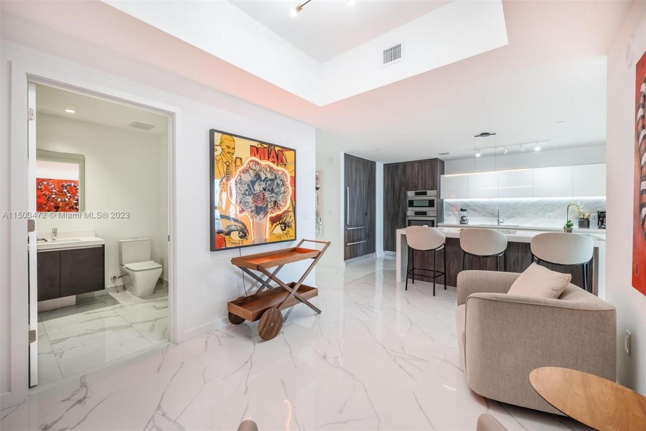 Piso en Miami, Estados Unidos, 200 m² - imagen 5