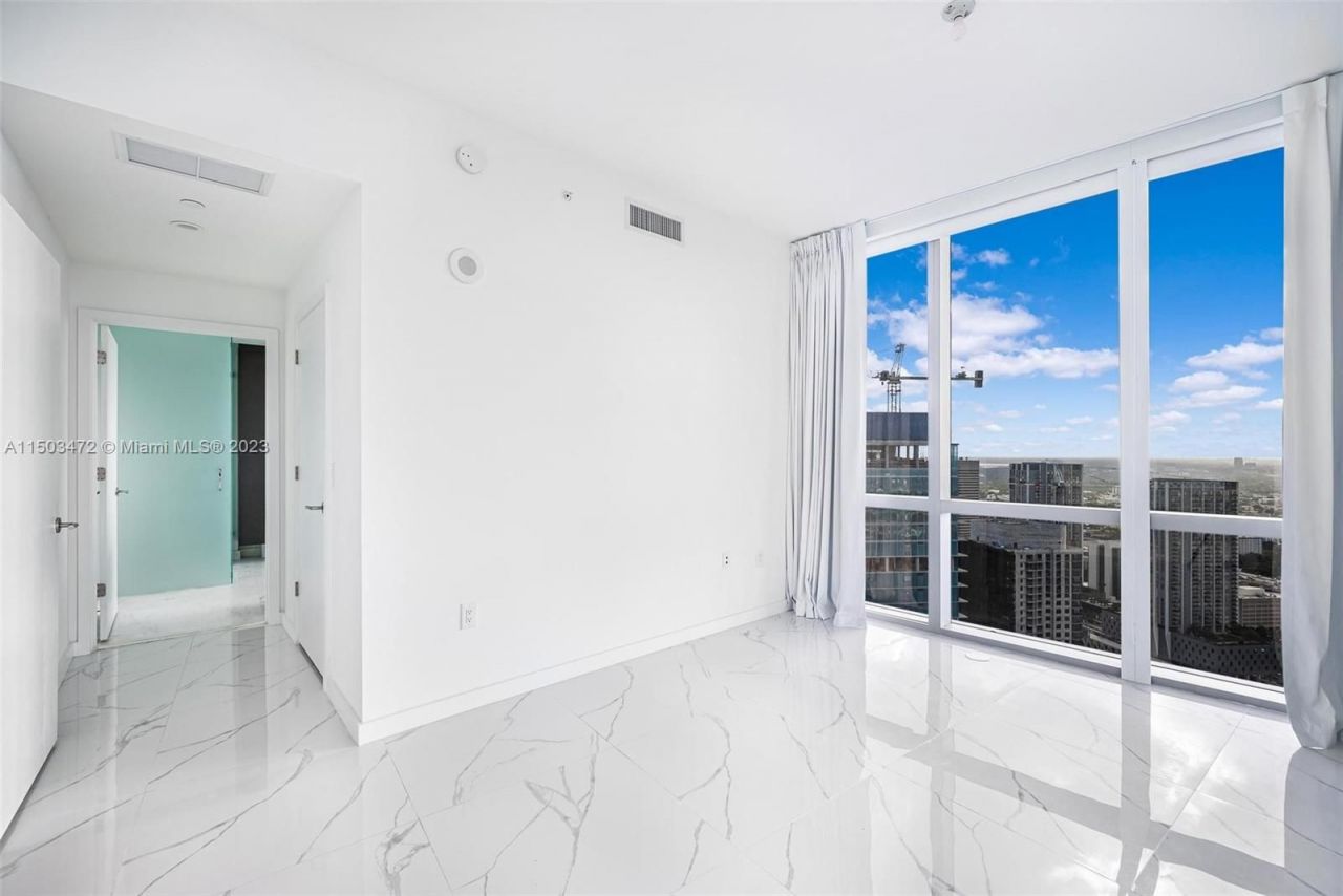 Piso en Miami, Estados Unidos, 200 m² - imagen 11
