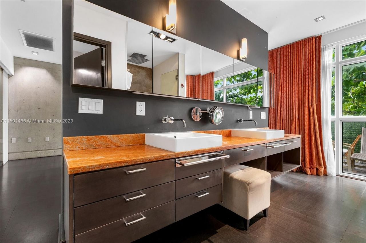 Casa en Miami, Estados Unidos, 500 m² - imagen 15