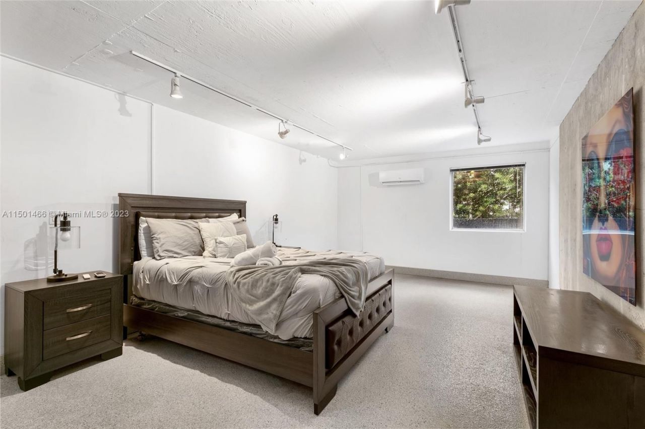 Casa en Miami, Estados Unidos, 500 m² - imagen 17