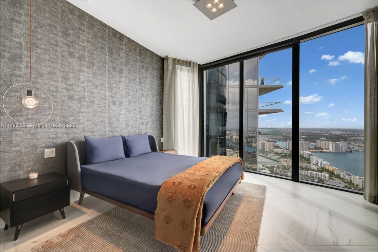 Flat in Miami, USA, 300 m² - picture 10