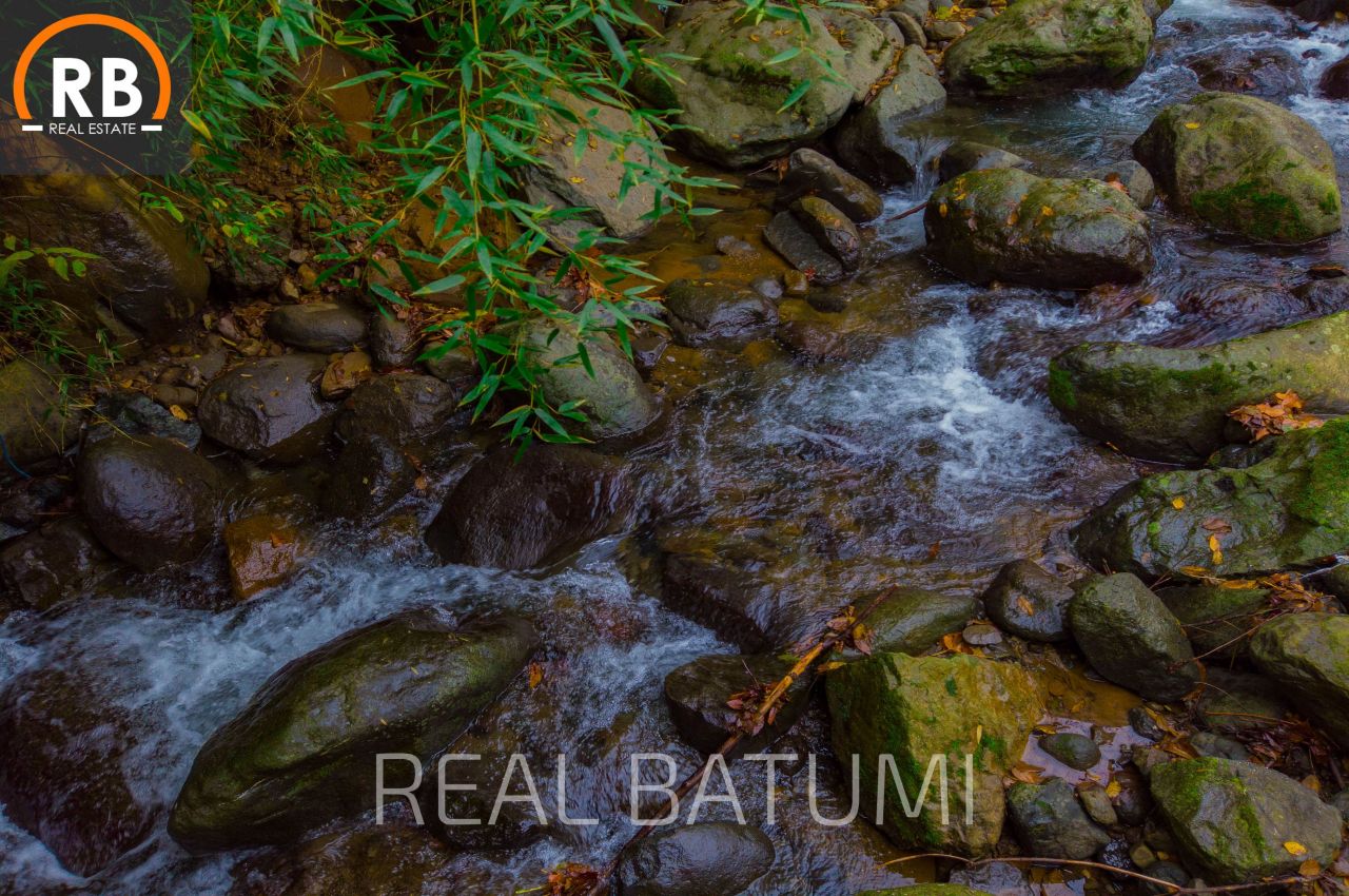 Terreno a Batumi, Georgia, 1 500 m2 - foto 2