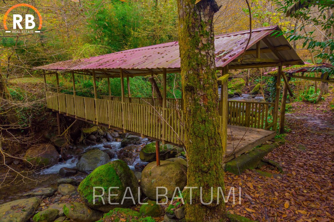 Terreno a Batumi, Georgia, 1 500 m2 - foto 3