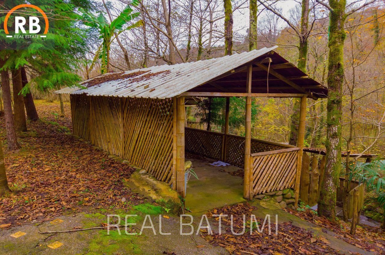 Terreno a Batumi, Georgia, 1 500 m2 - foto 9