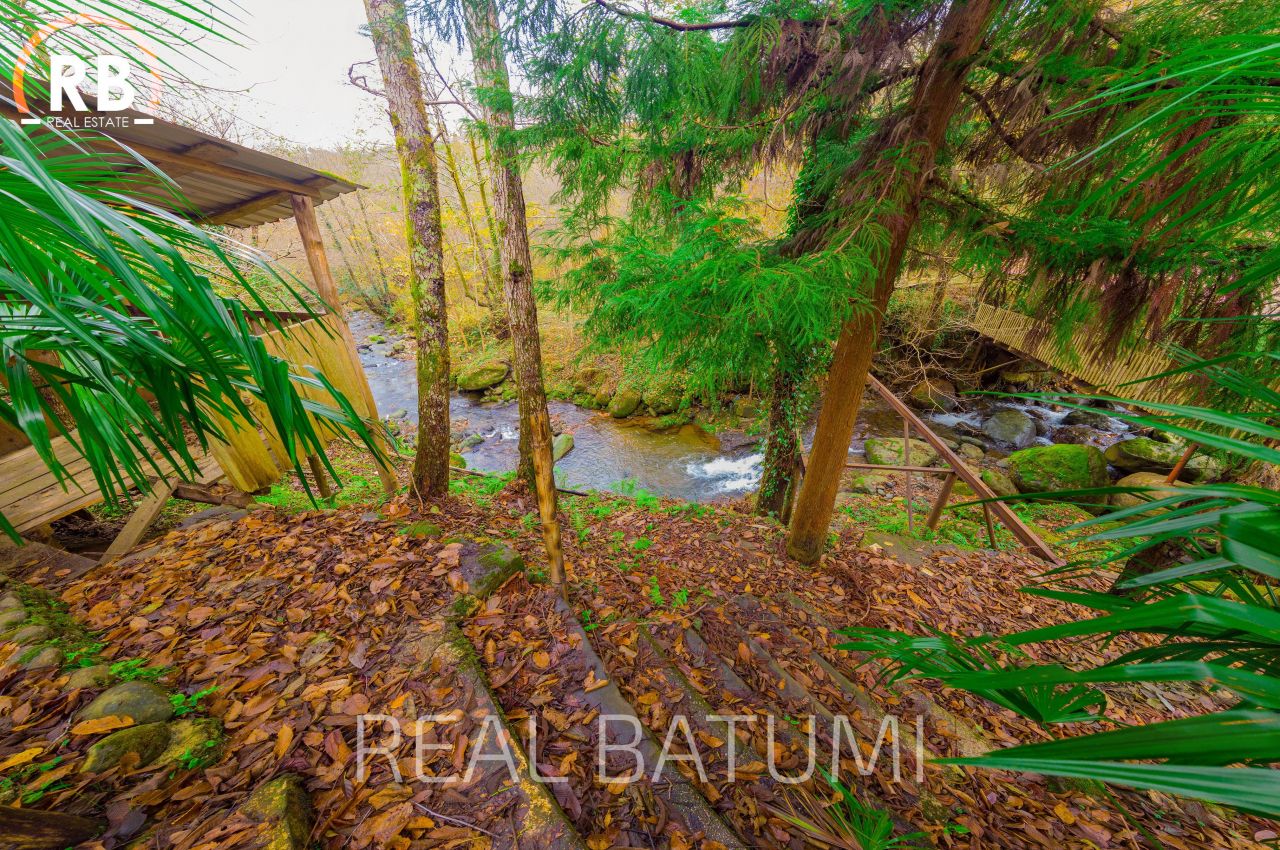 Terreno a Batumi, Georgia, 1 500 m2 - foto 13