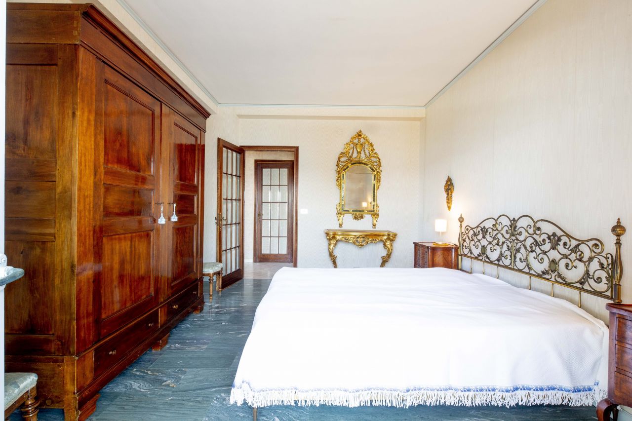 Piso en San Remo, Italia, 142 m² - imagen 9