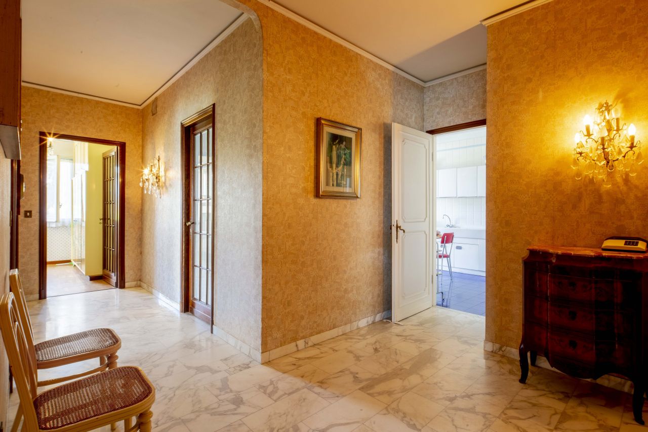 Piso en San Remo, Italia, 142 m² - imagen 13