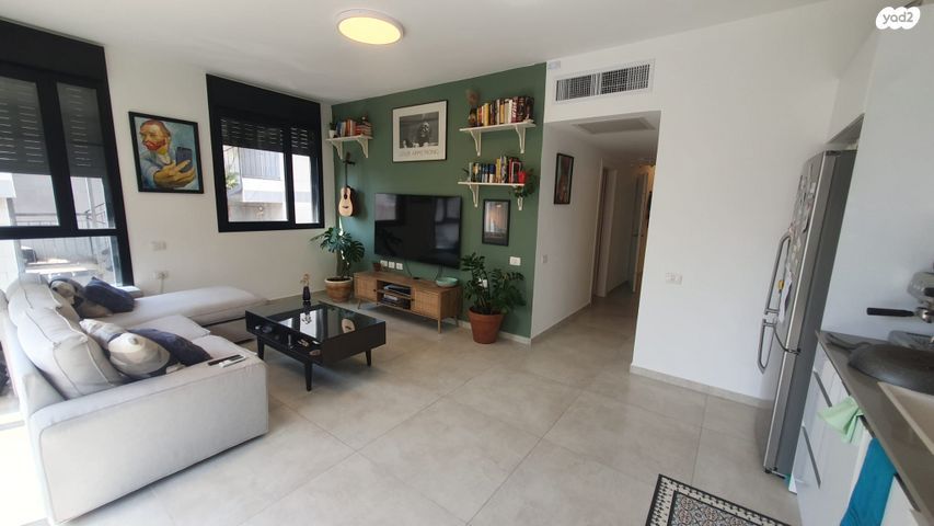 Flat in Tel Aviv, Israel, 69 m² - picture 1