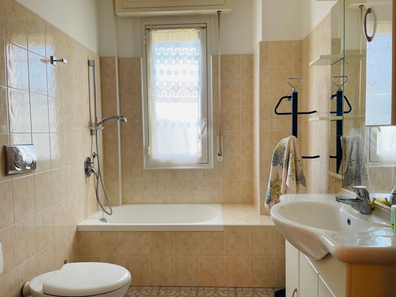 Appartamento a San Remo, Italia, 132 m² - foto 12