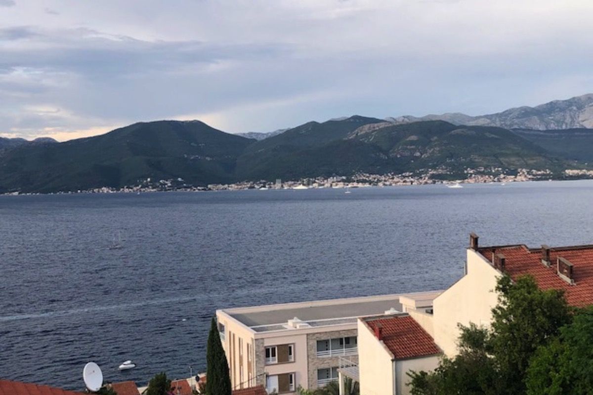 Casa a Krasici, Montenegro, 380 m² - foto 2