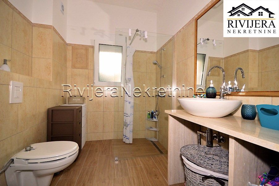 Appartamento a Herceg-Novi, Montenegro, 80 m² - foto 12