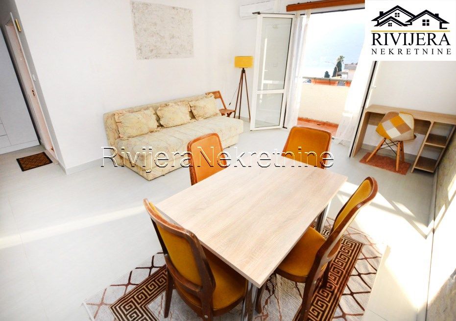 Flat in Herceg-Novi, Montenegro, 50 m² - picture 1