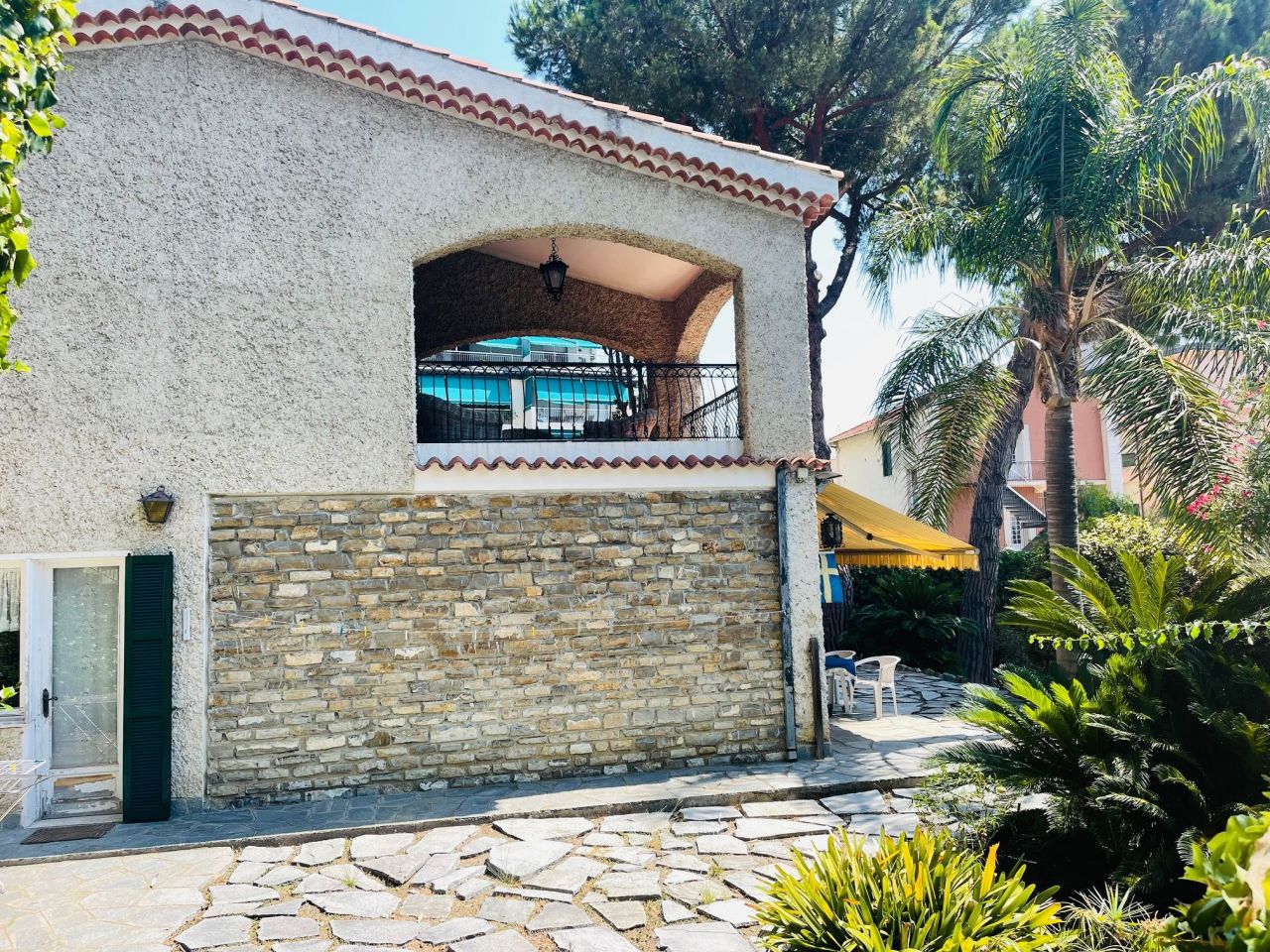 Villa a San Remo, Italia, 223 m² - foto 2