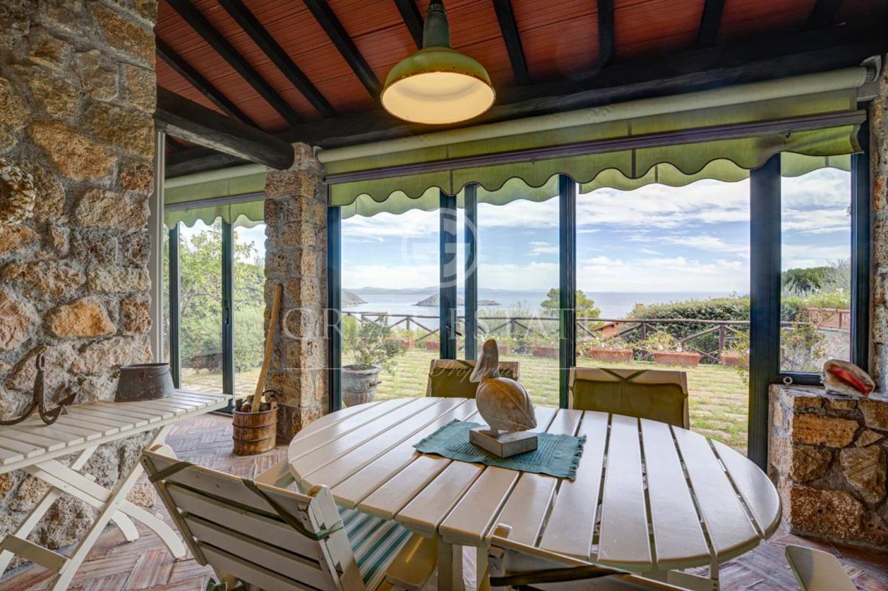 Loft in Monte Argentario, Italy, 153.95 m² - picture 6