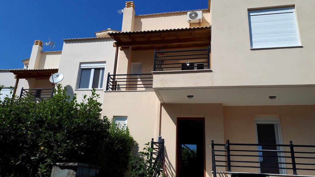 Maisonette in Rafina, Greece, 170 m² - picture 1