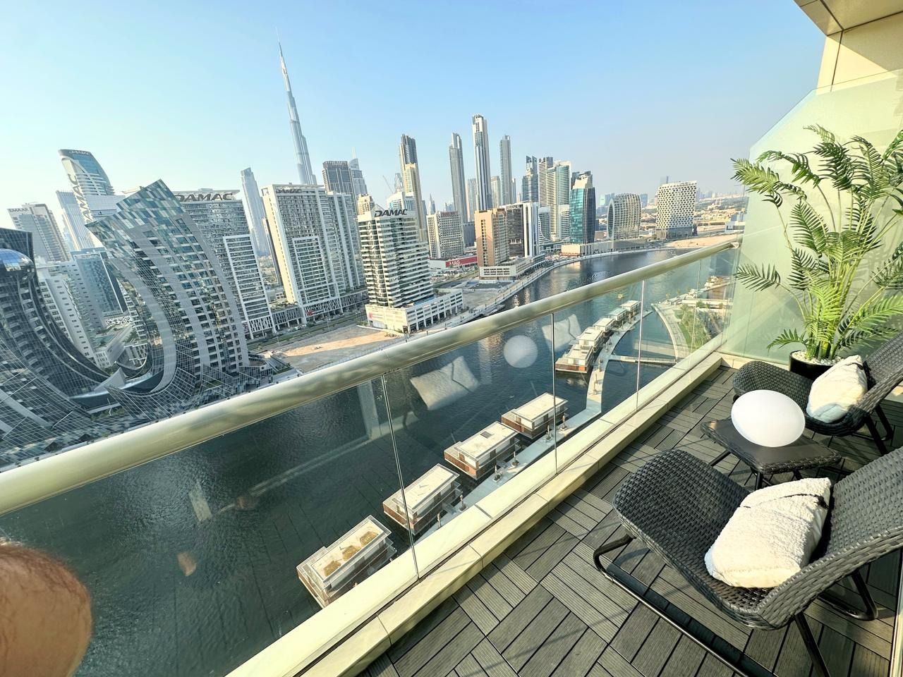 Apartment in Dubai, UAE, 82 m² - picture 1