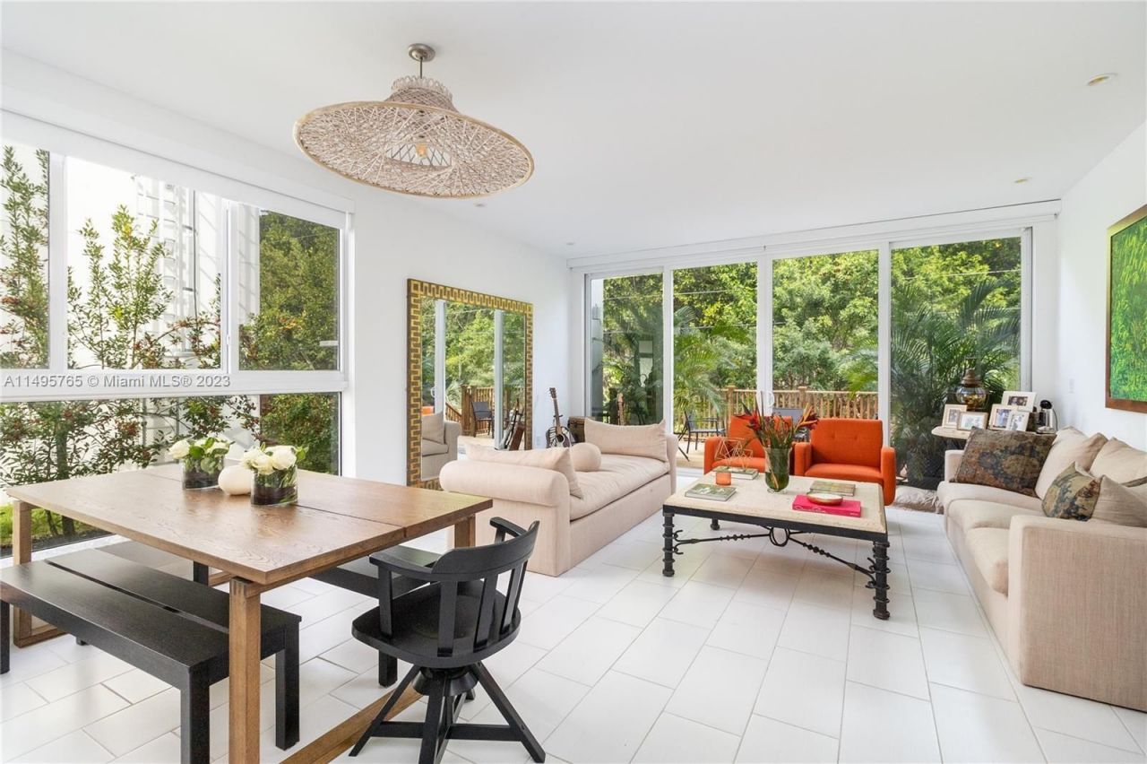 Townhouse a Miami, USA, 230 m² - foto 7