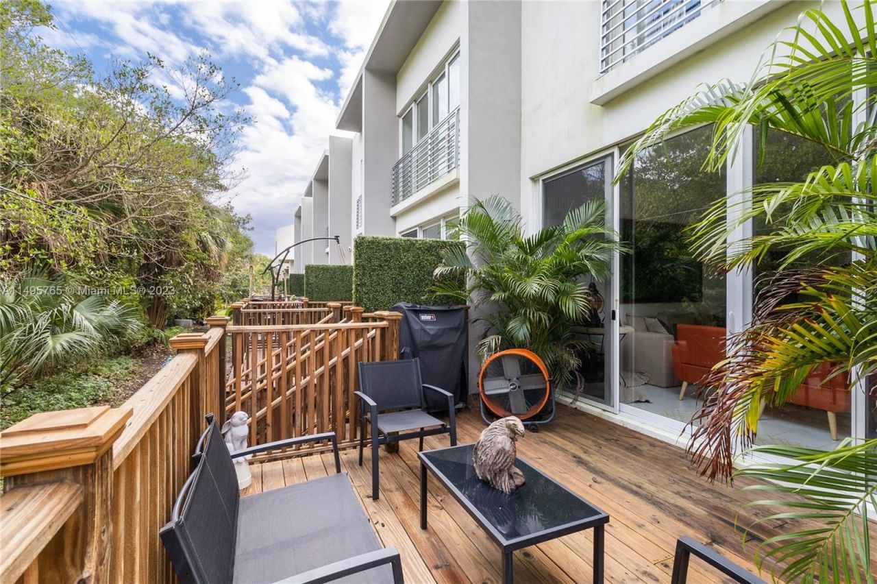 Townhouse a Miami, USA, 230 m² - foto 3