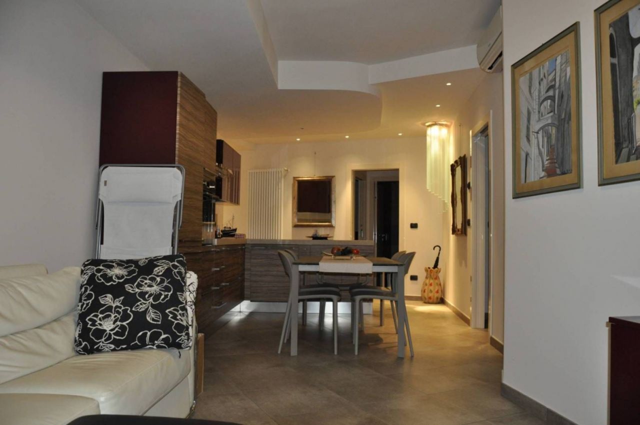 Appartement à Ospedaletti, Italie, 94 m² - image 11