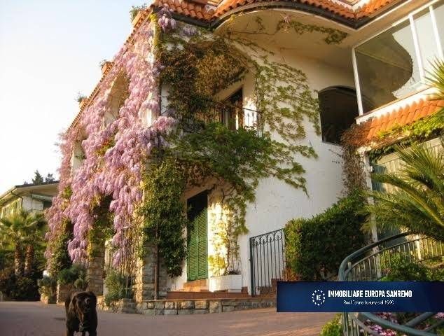 Villa a San Remo, Italia, 450 m² - foto 2
