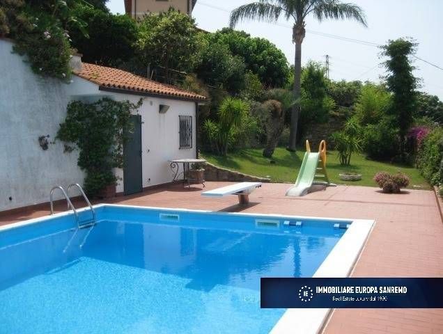 Villa a San Remo, Italia, 450 m² - foto 8
