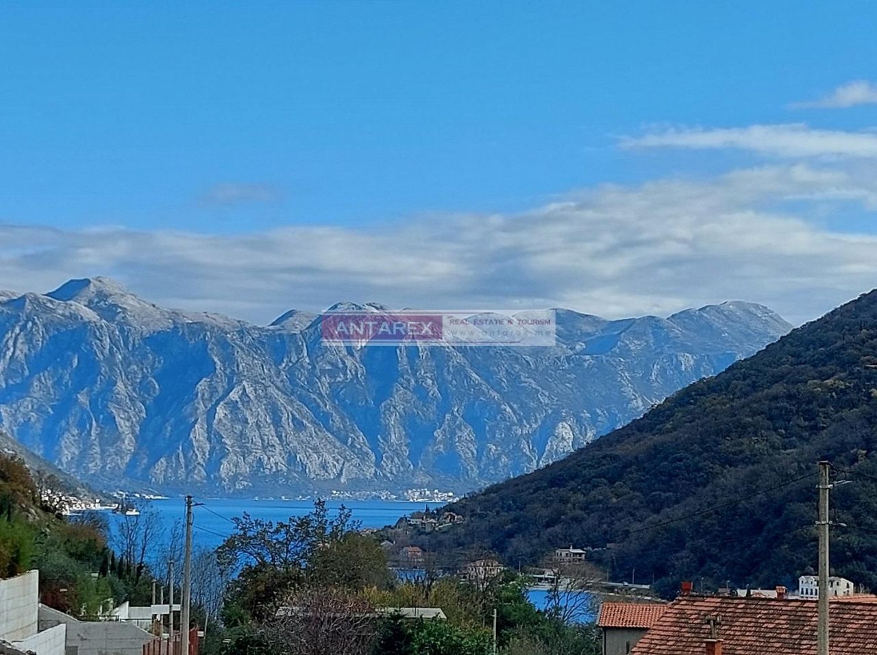 Grundstück in Morinj, Montenegro, 674 m² - Foto 1