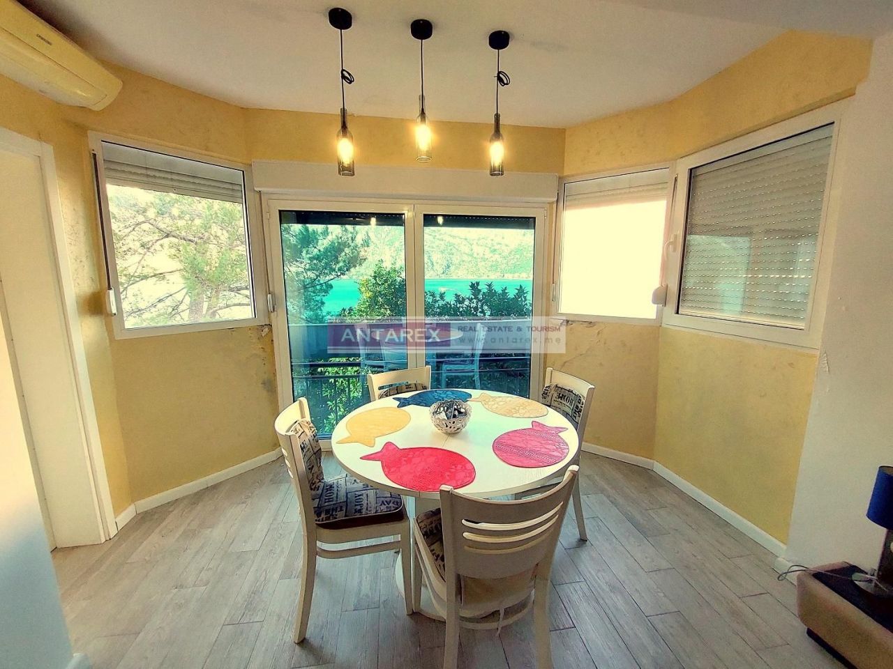 Appartement à Risan, Monténégro, 59 m² - image 3