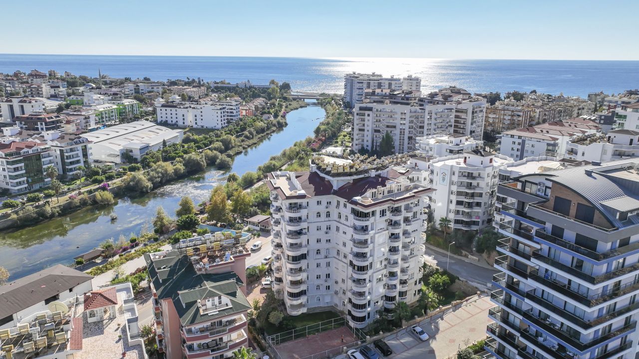 Stadthaus in Alanya, Türkei, 275 m² - Foto 1