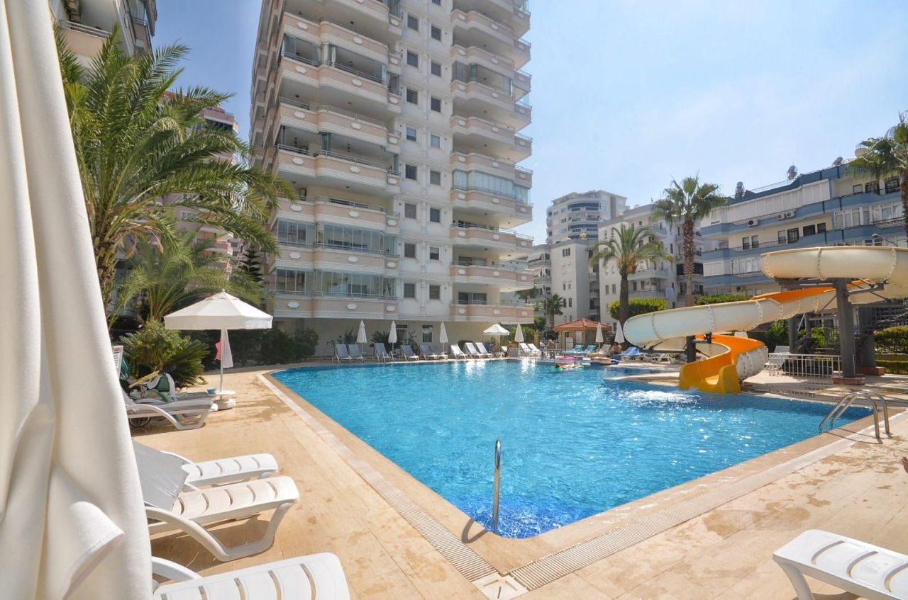 Piso en Alanya, Turquia, 130 m² - imagen 1