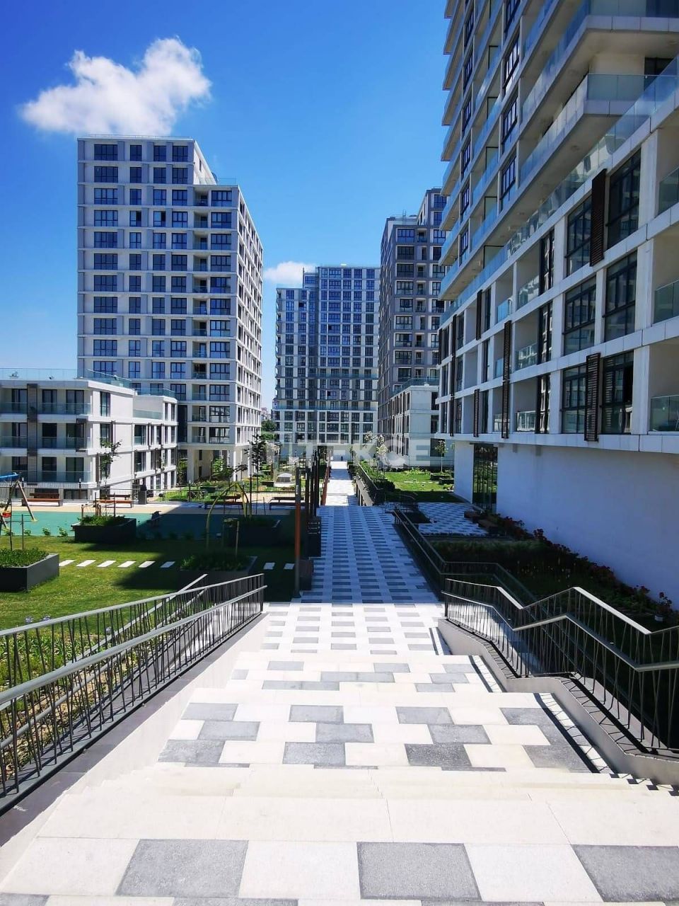 Appartement à Başakşehir, Turquie, 125 m² - image 1
