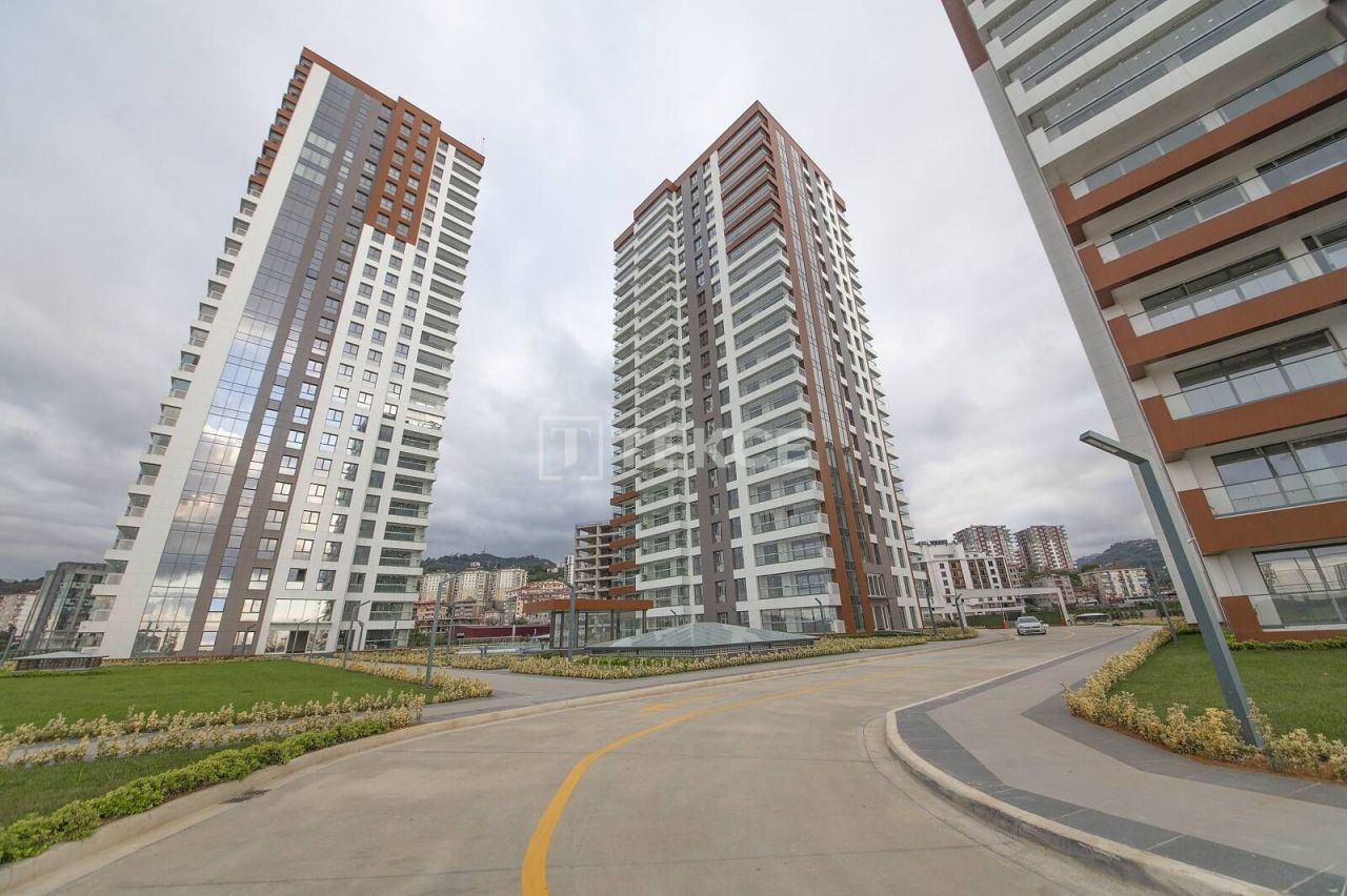 Appartement Yomra, Turquie, 257 m² - image 1