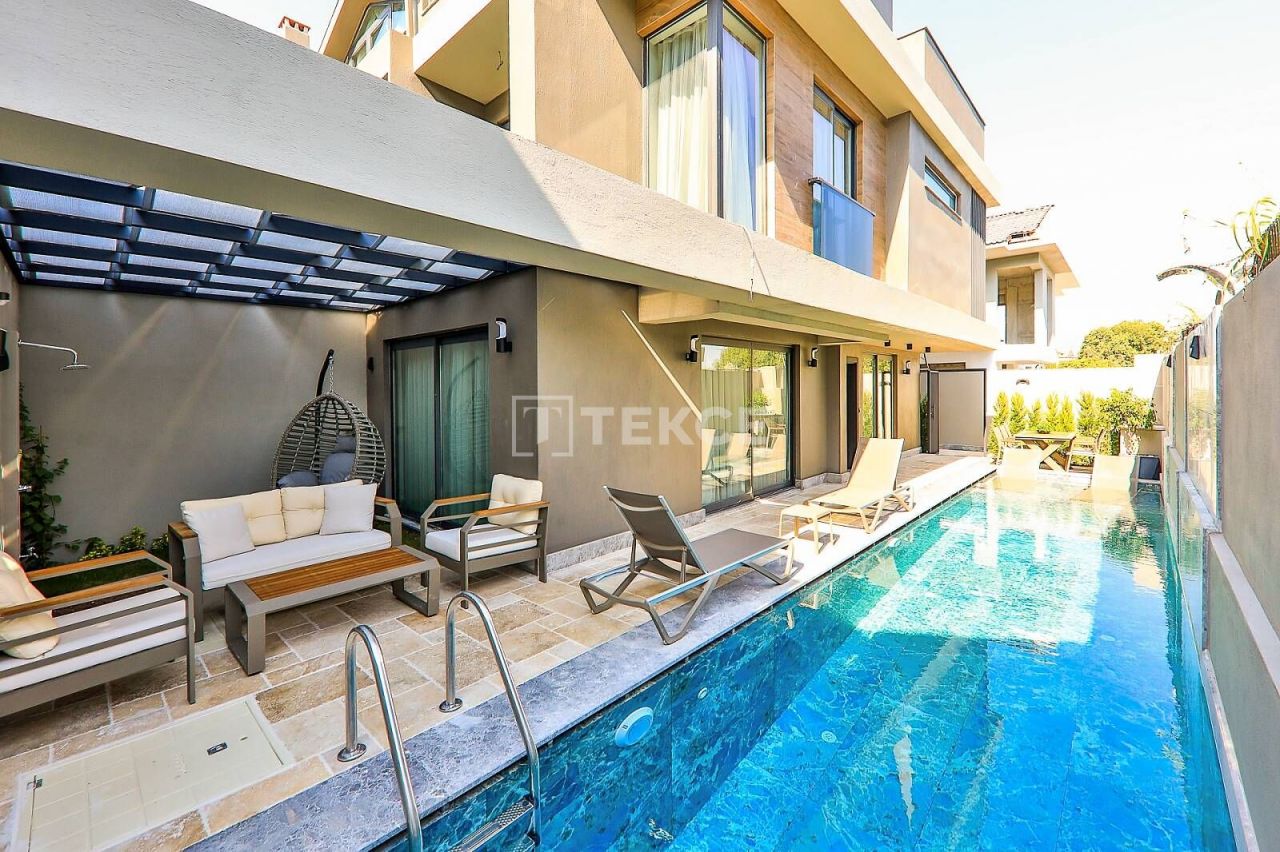 Villa à Fethiye, Turquie, 180 m² - image 1