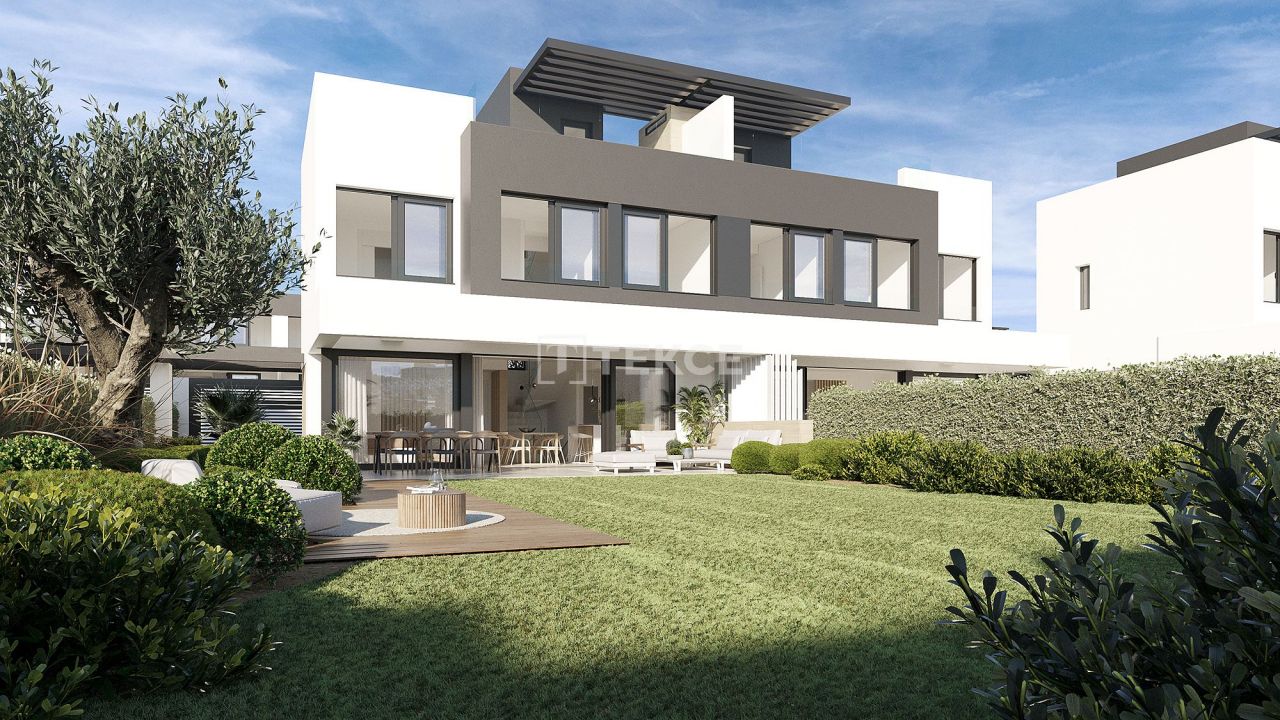 Villa in Estepona, Spanien, 362 m² - Foto 2
