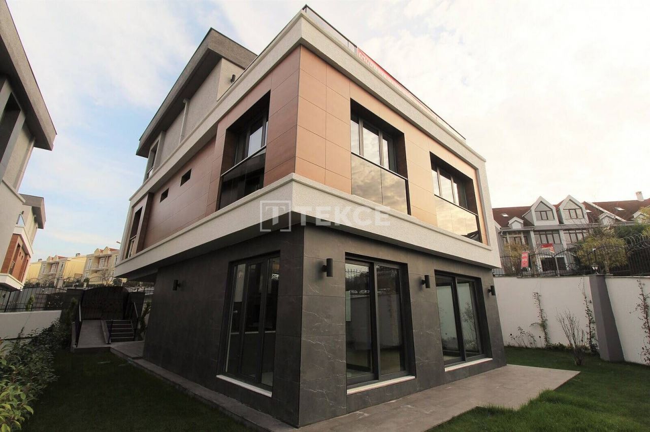 Villa a Başakşehir, Turchia, 635 m² - foto 2