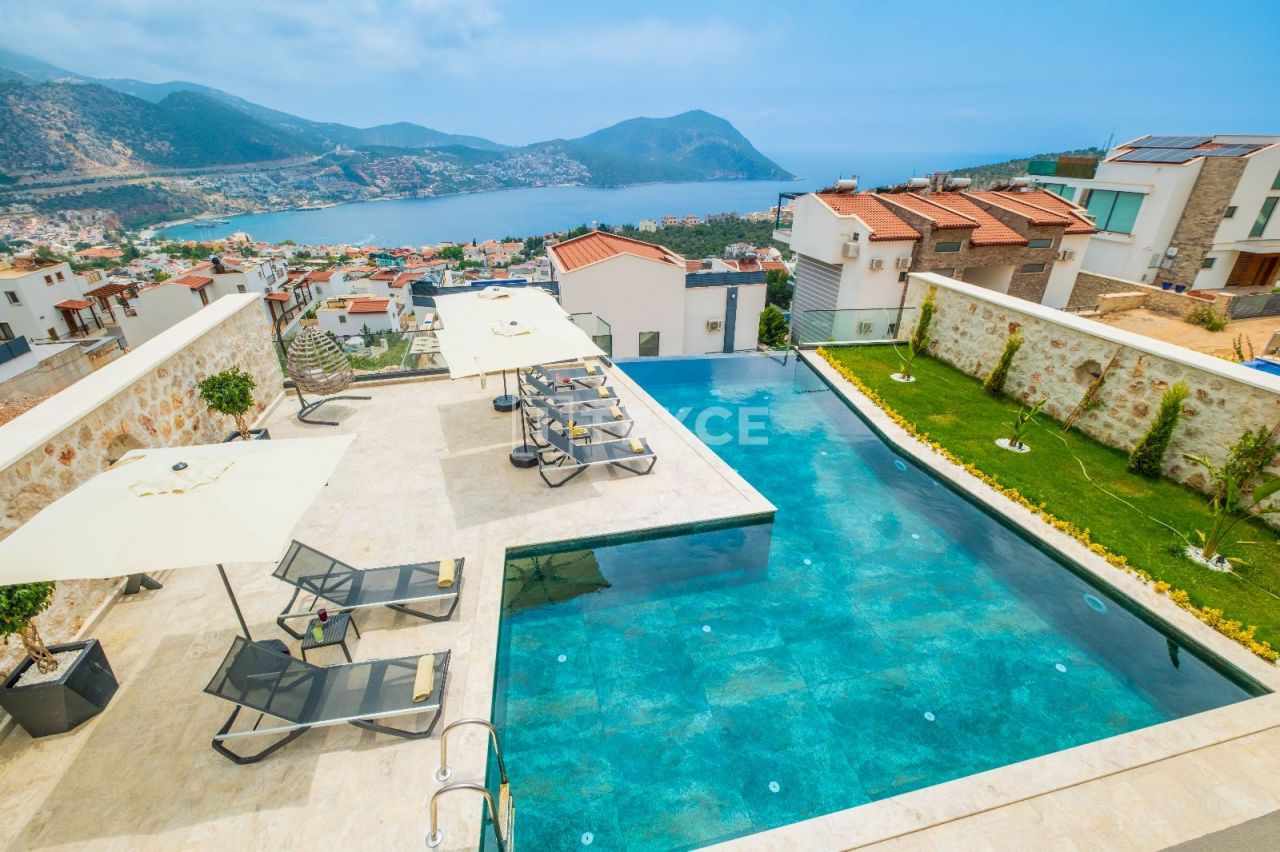 Villa à Kalkan, Turquie, 300 m² - image 8