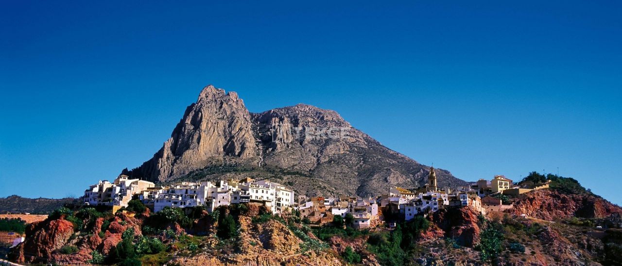 Apartment in Benidorm, Spain, 100 m² - picture 10