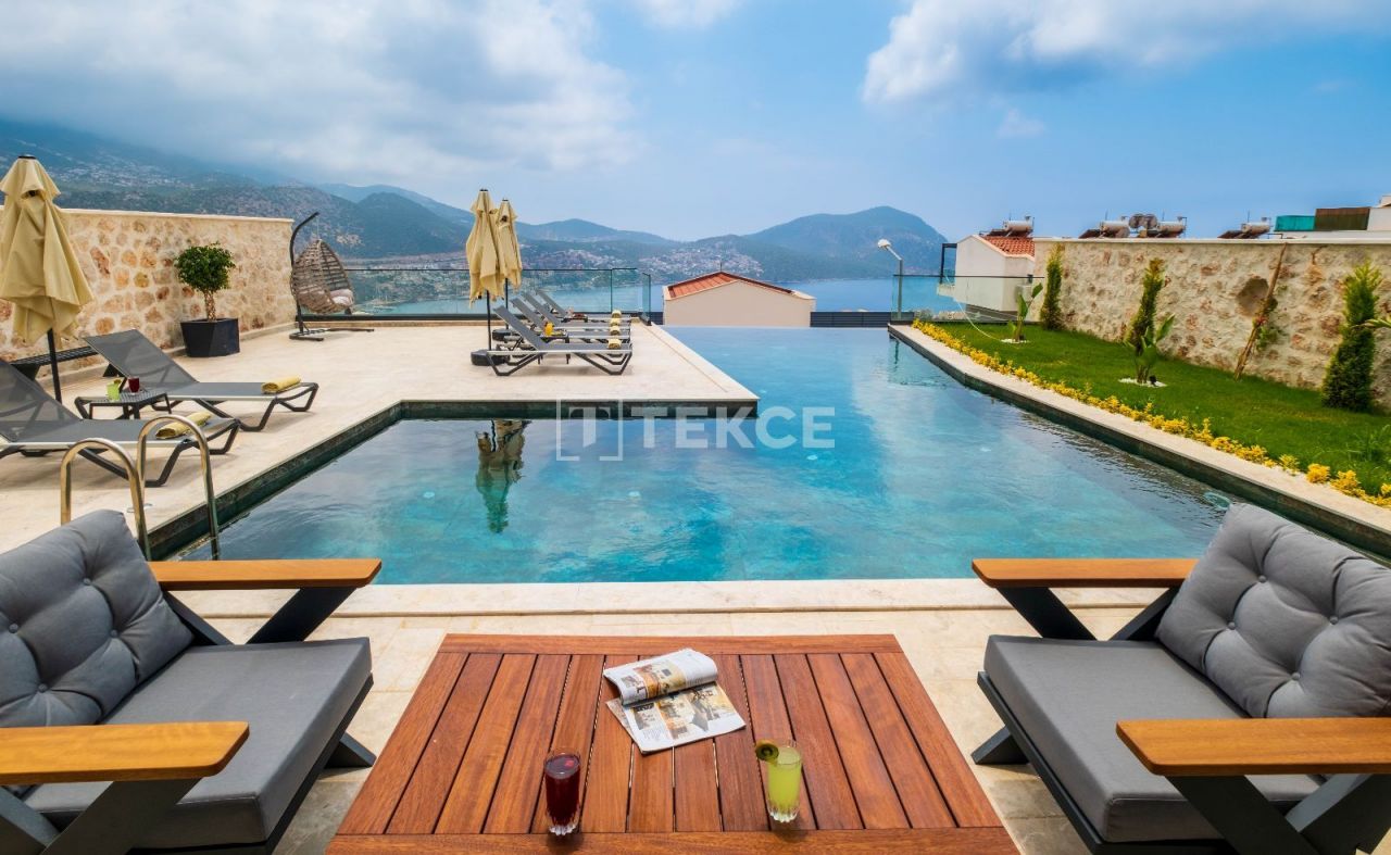 Villa à Kalkan, Turquie, 300 m² - image 12