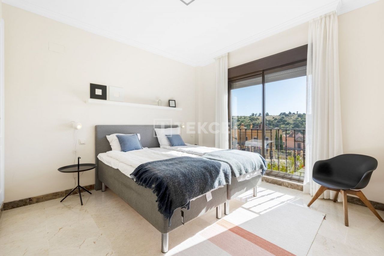 Villa en Estepona, España, 171 m² - imagen 16