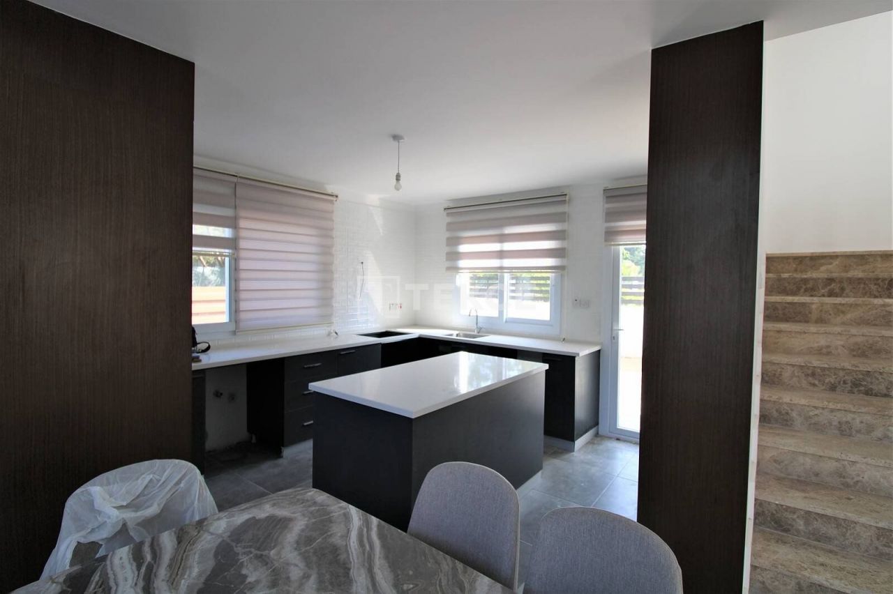 Villa a Kyrenia, Cipro, 265 m² - foto 14