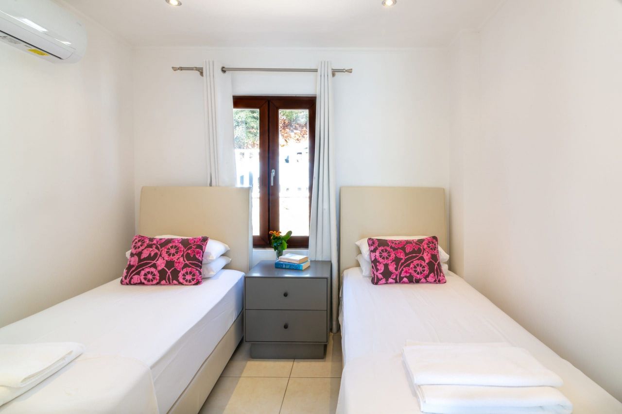 Villa à Kalkan, Turquie, 300 m² - image 9