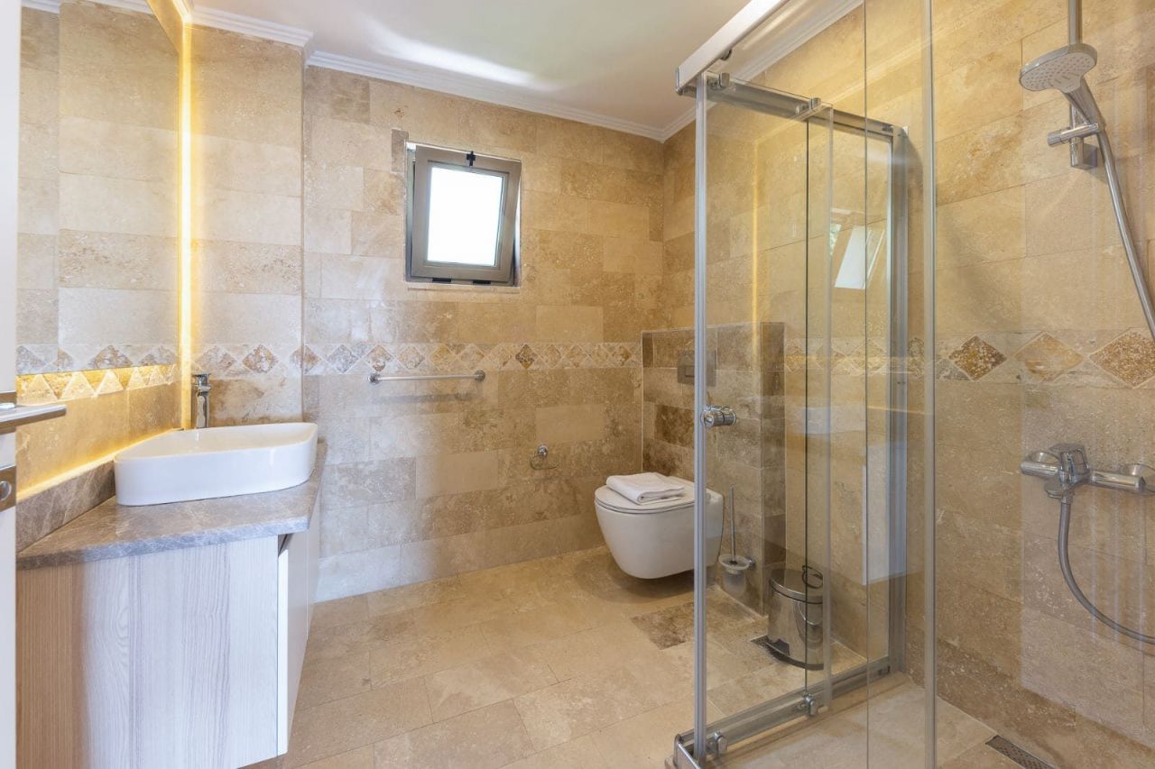 Villa in Kalkan, Turkey, 350 m² - picture 19