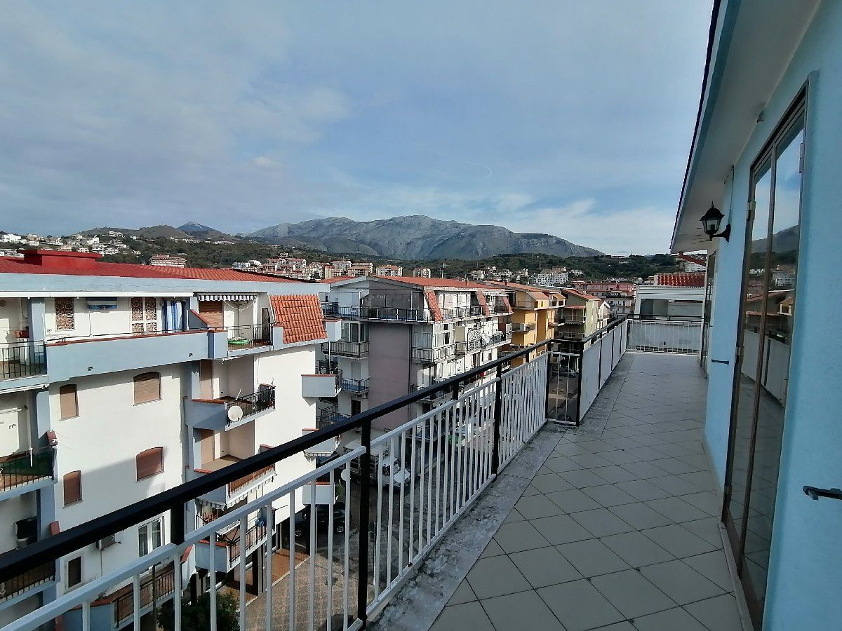 Flat in Scalea, Italy, 140 m² - picture 13