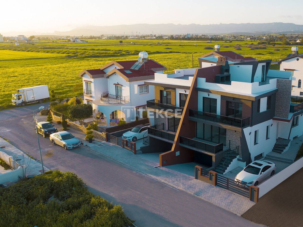 Villa in Iskele, Cyprus, 310 m² - picture 1